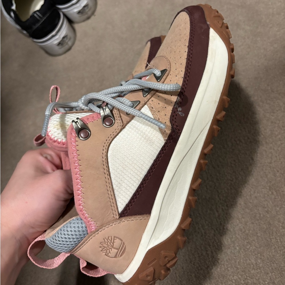 Timberland women’s hiking/snow boots